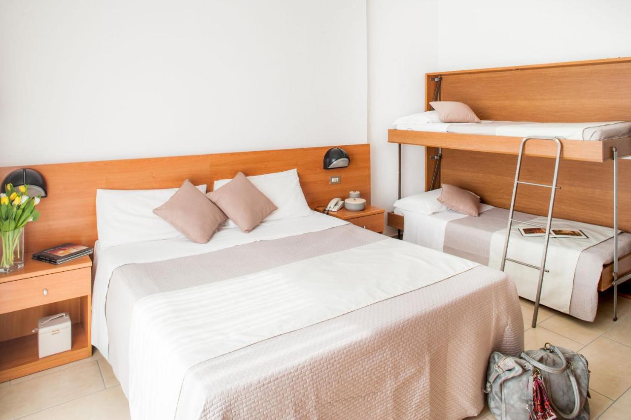 Vierbettzimmer mit Meerblick